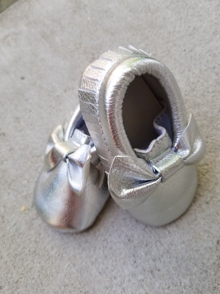 Silver Moccs