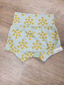 Teal mustard triangles