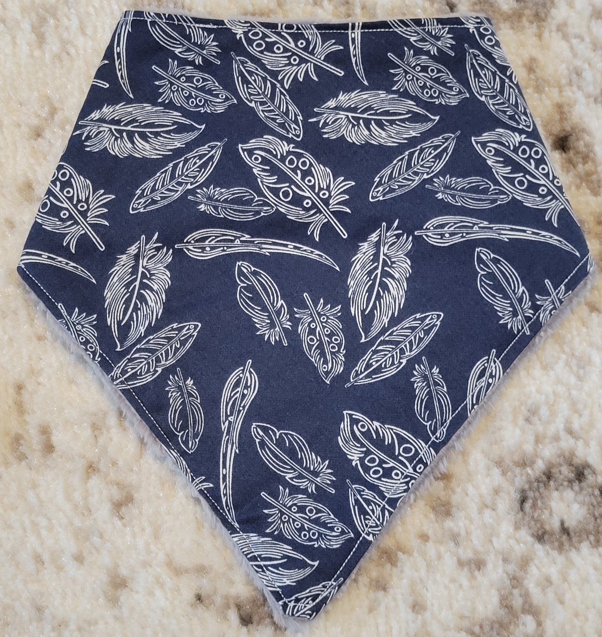 Navy Feathers(reversible)